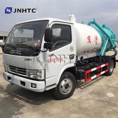 Camion-citerne aspirateur résistant d'aspiration d'eaux d'égout de Dongfeng 4x2
