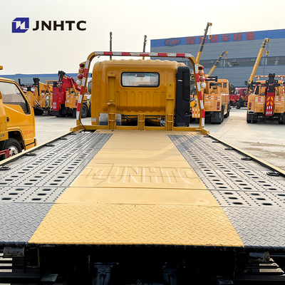 Naufrageur à plat Tow Truck de Sinotruk HOWO 4x2 5 TON Light Duty Commercial Trucks