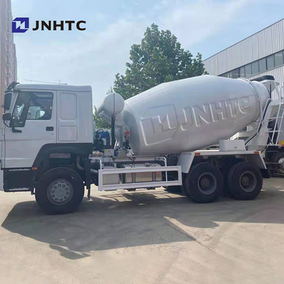 10 capacité de mélange 12cbm 10cbm 9cbm de camion de transit de fer des roues LHD 6X4 Howo