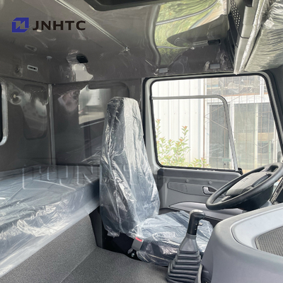 10 véhicule 371hp EURO2 de mélangeur de ciment de Sinotruk HOWO de roues