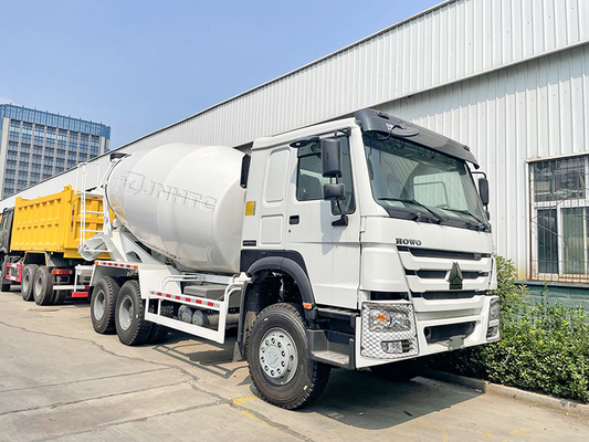 10 camion de mélangeur concret de Sinotruk HOWO 9m3 de roues