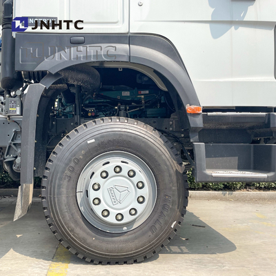 Roues du véhicule 10 de mélangeur concret de LHD Sinotruk HOWO 9m3