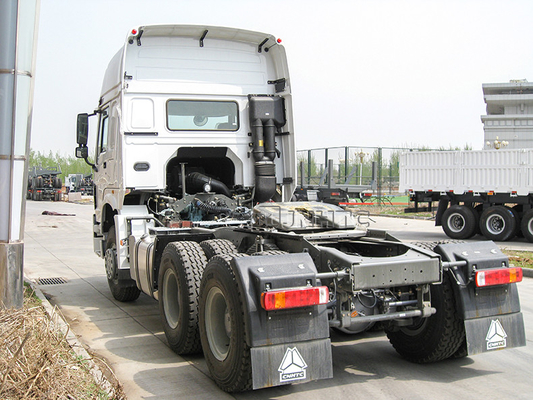 Sinotruk Howo 6x4 10 roule le moteur diesel compact 371hp 420hp de remorque de tracteur