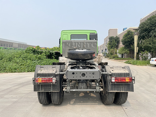Euro2 LHD Sinotruk Howo 10 roule le camion de remorque de tracteur de 371 puissances en chevaux 50 tonnes