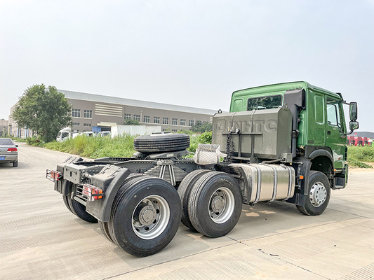 Tête de tracteur de camion du chariot élévateur 6x4 Howo à moteur de Sinotruk 371hp