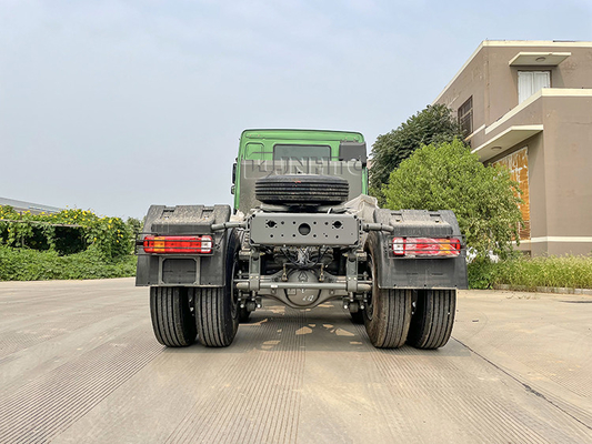 Tête de tracteur de camion du chariot élévateur 6x4 Howo à moteur de Sinotruk 371hp
