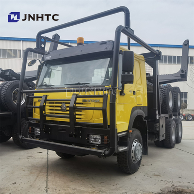 Rondin en bois portant le type de gazole de camion du moteur 6x4