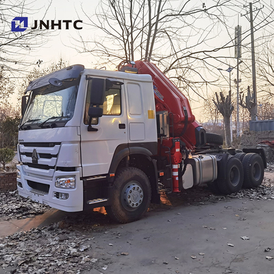 roues de 371hp 8 Ton Telescopic Crane Truck Sinotruk HOWO 6x4 40t 10
