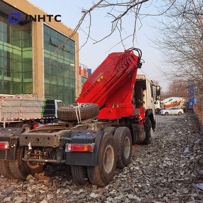 roues de 371hp 8 Ton Telescopic Crane Truck Sinotruk HOWO 6x4 40t 10