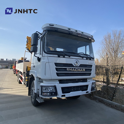 Le camion à plat de cargaison de Dropside a monté Crane Shacman F3000 6x4