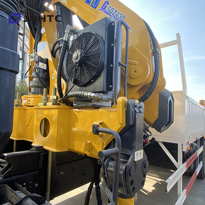 Le camion à plat de cargaison de Dropside a monté Crane Shacman F3000 6x4