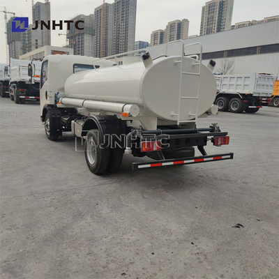 La conduite à droite du camion 4x2 de l'eau internationale de Sinotruk Howo