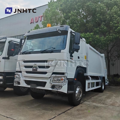 Compacteur de déchets 4x2 Euro 2 Élimination des déchets Chargeur arrière de déchets Camion vert Diesel Modèle nouveau